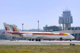 O aeroporto de Lavacolla (Santiago de Compostela) é o que maior fluxo de viaxeiros rexistra