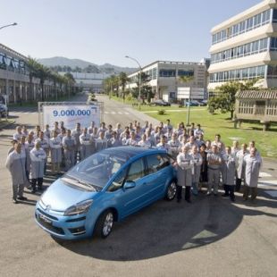 Citroën chegaba á súa mellor marca de produción. En decembro do ano pasado saía este C4 Picasso, o coche nove millóns